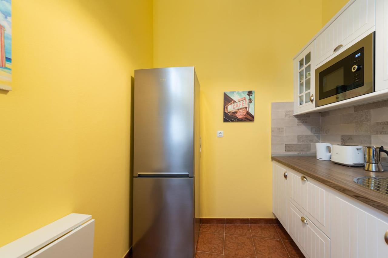 Апартаменты Balcony Spacious 2Br Historic Centre Арукас Экстерьер фото